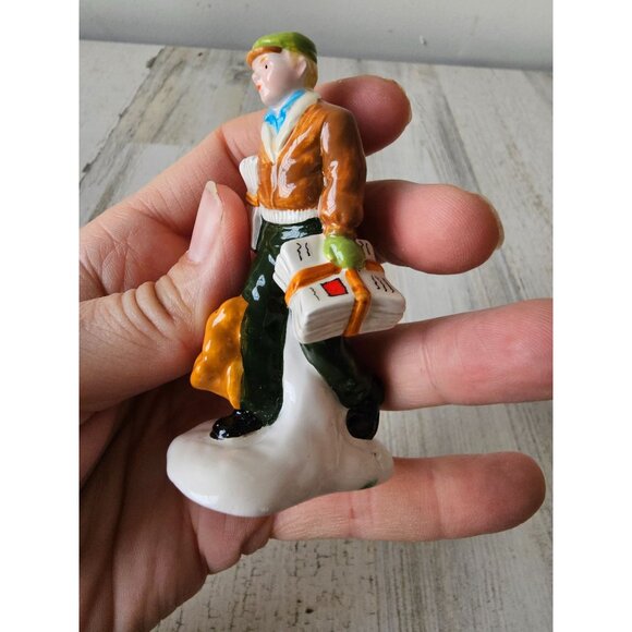 Dept 56 newspaper village news delivery dog man people accessory village Xmas de - Picture 7 of 7